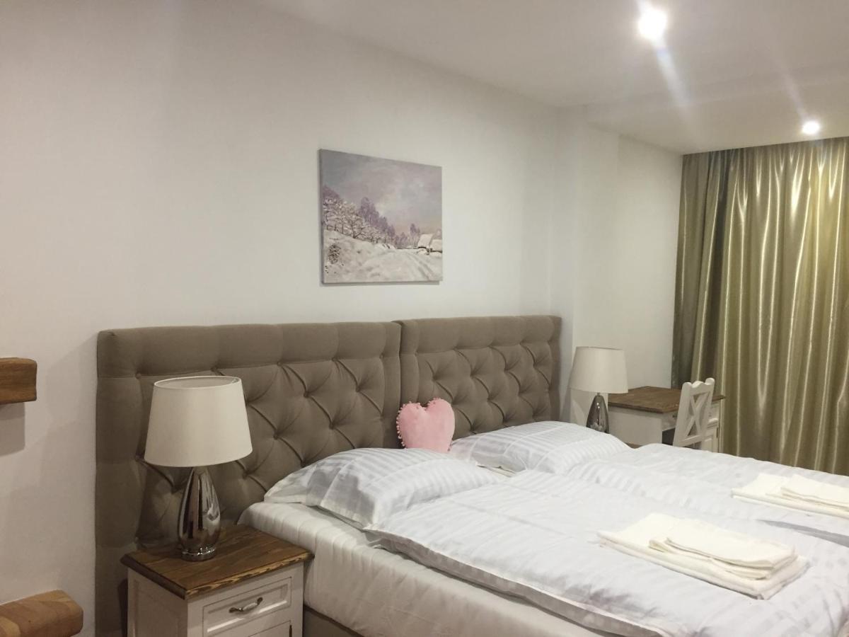 Hotel Galeria Pezinska Baba Пежинок Екстериор снимка